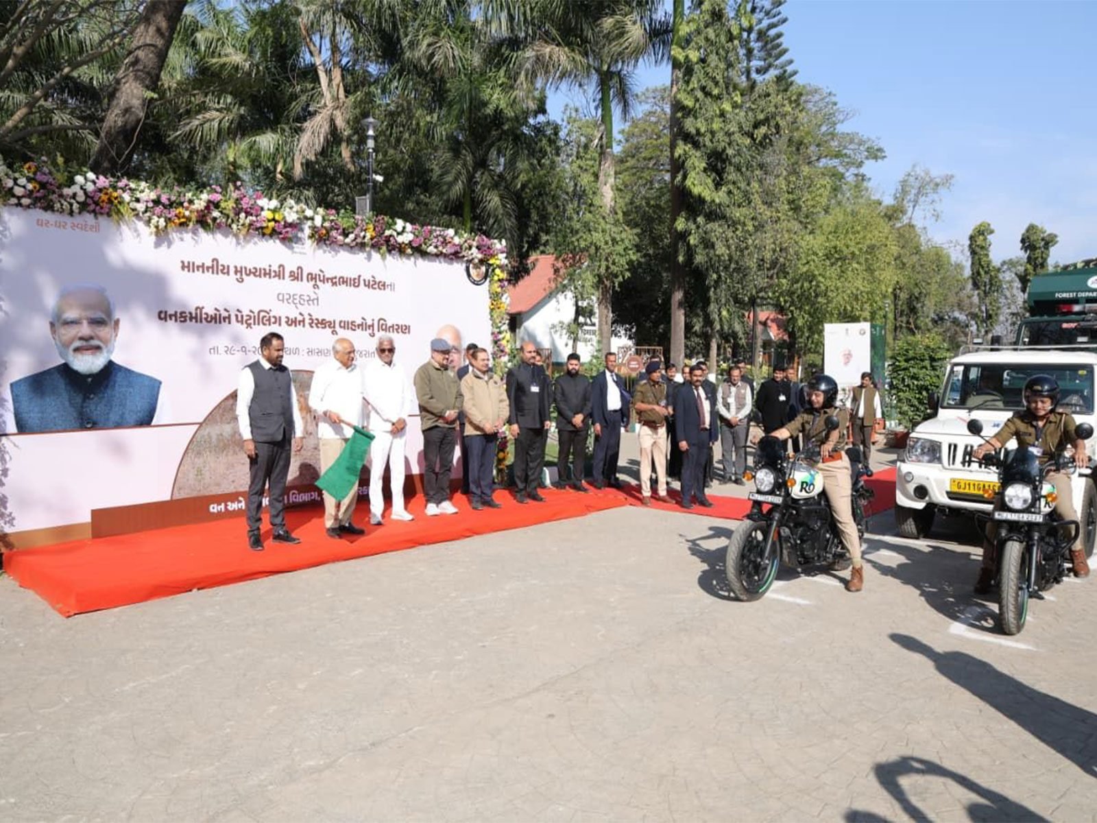 CM भूपेंद्र पटेल ने नशा विरोधी बाइक रैली को दिखाई हरी झंडी